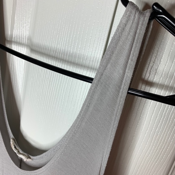 Tank top - Picture 5 of 6